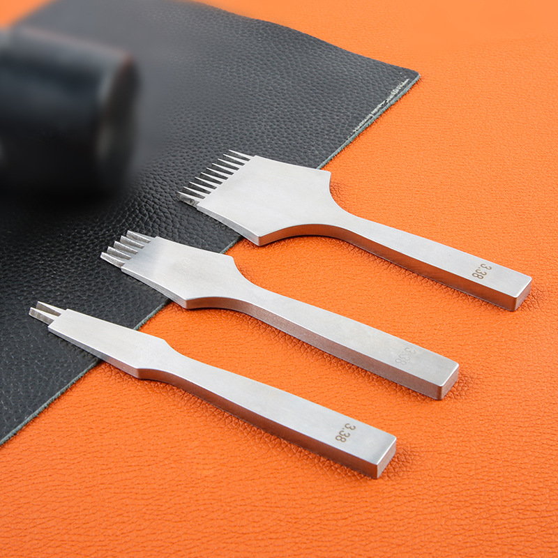 Forme de couro afiado de alta  - Leatherwork In French avaliação e preço